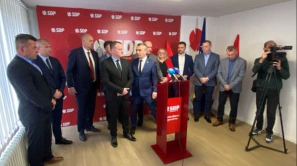 Načelnik Čelića i vijećnici prešli u SDP