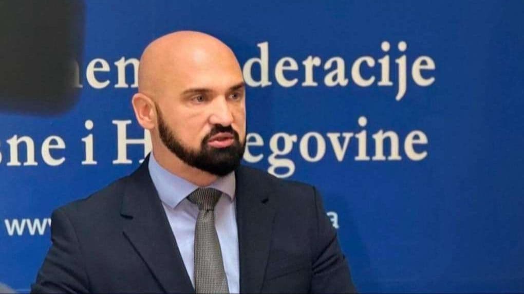 Ramo Isak demantovao navode o upadu u FUP