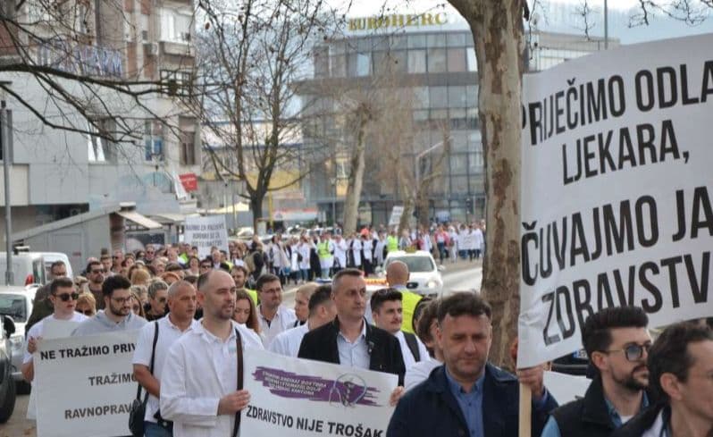 Ljekari u Tuzlanskom kantonu traže hitan dogovor ili najavljuju štrajk