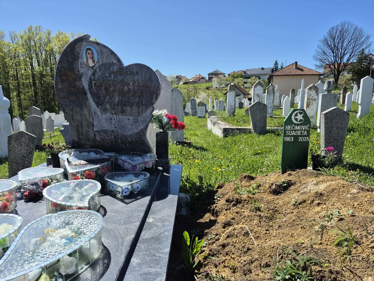Preminula majka Nizame Hećimović, sahranjena pored kćerke