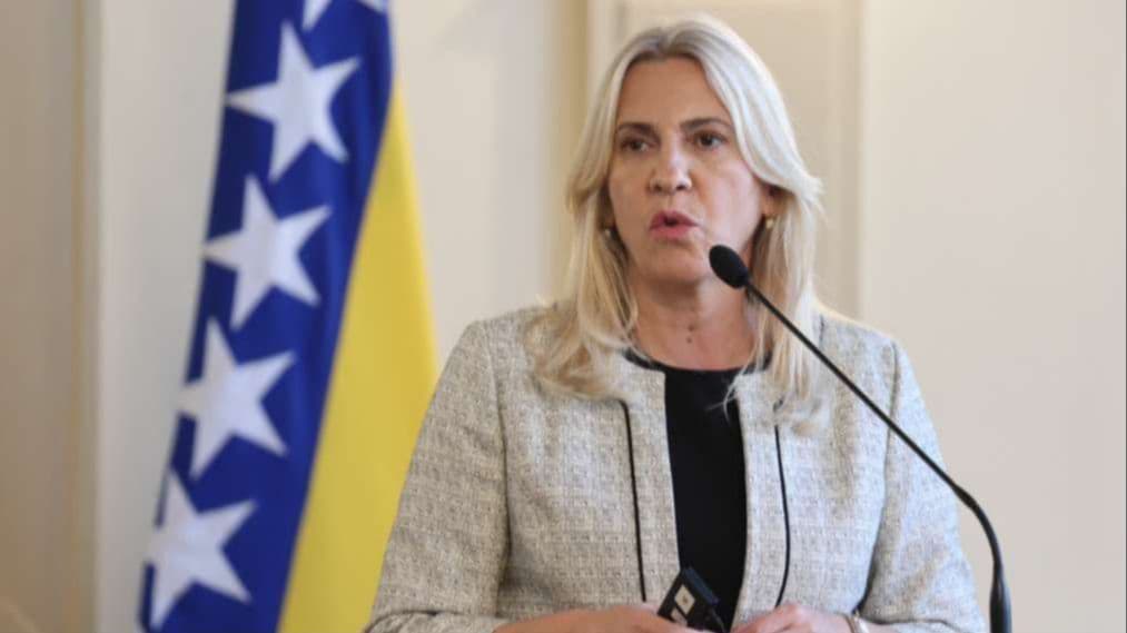 Cvijanović potvrdila odlazak Šmita, odbacila spekulacije o nasljedniku