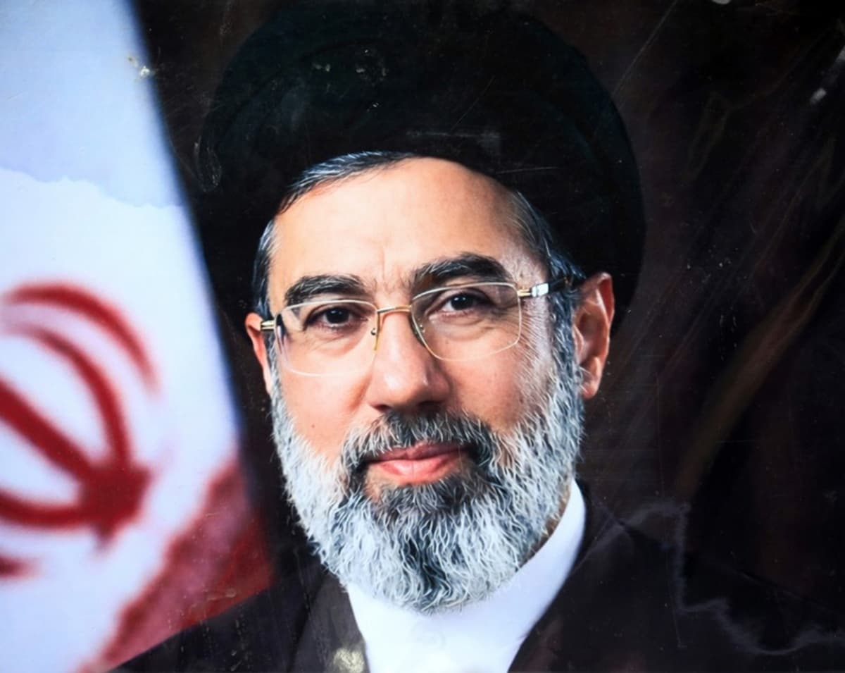 Novi iranski vrhovni vođa Mojtaba Khamenei navodno nesposoban za obnašanje dužnosti