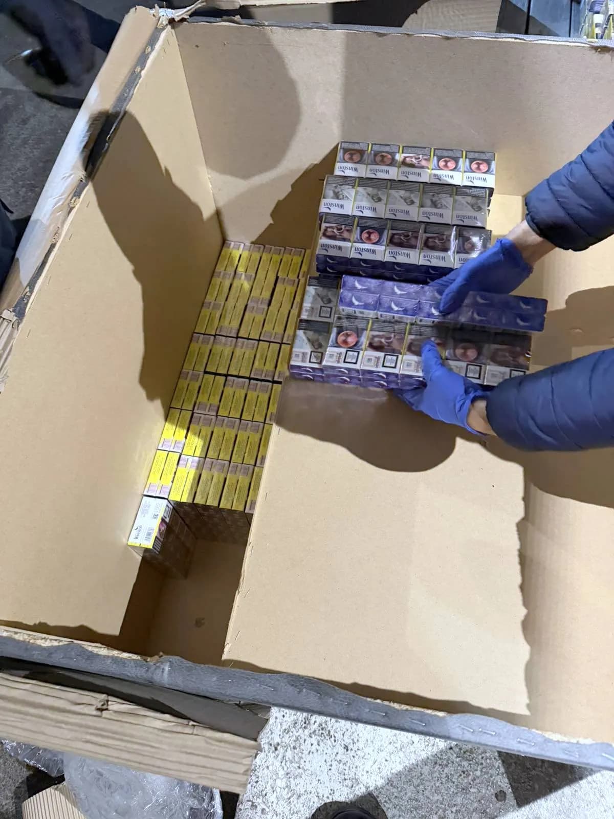 Policija u Preševu zaplenila 1.300 elektronskih cigareta
