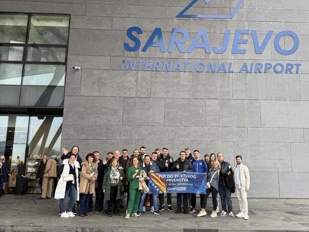 Navijači Zmajeva putuju u Vels, očekuju pobjedu