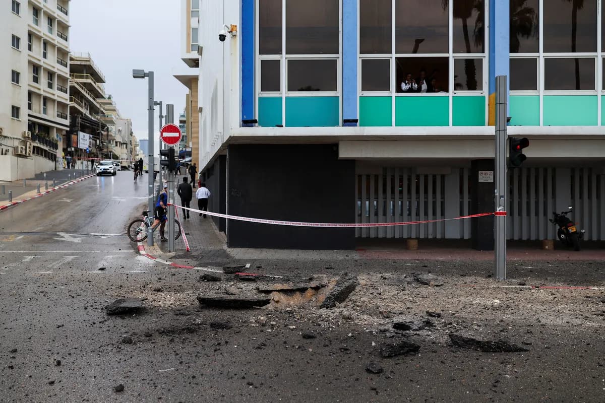 Iranski raketni napadi na Izrael izazvali povređivanje i materijalnu štetu