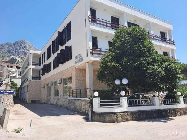 Hotel Salines u Podgori prestaje s radom, zatvarajući simbol odmora rudarskih porodica
