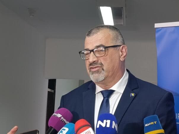Vujović smijenjen na Hitnoj sjednici Skupštine Tuzlanskog kantona