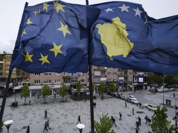 EU isplaćuje 61,8 miliona eura Kosovu za reforme