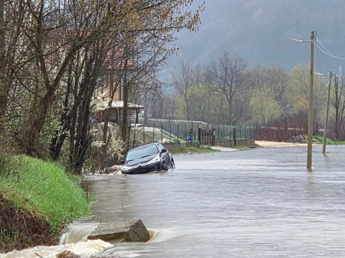 U Lučanima proglašena vanredna odbrana od poplava