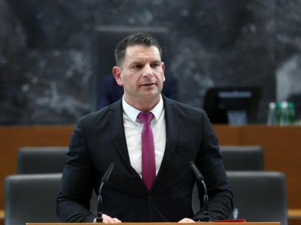 Zoran Stevanović najavio referendum o izlasku Slovenije iz NATO-a