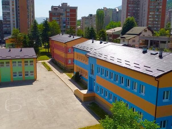 U Zenici prekinuta nastava zbog prijetnji, uvodi se online model
