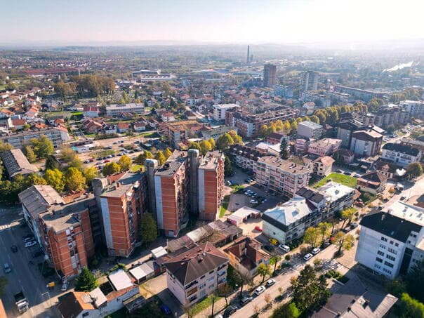 U Prijedoru pronađeno tijelo muškarca, uzrok smrti prelom vratne kičme