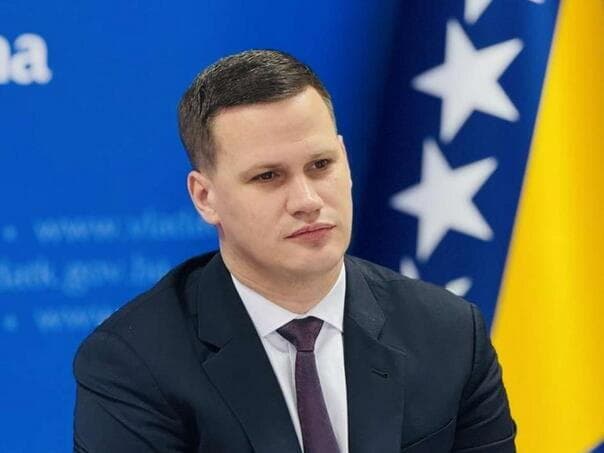 Premijer Halilagić čestitao Dan Armije RBiH