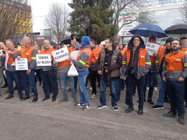 Radnici Nove željezare Zenica protestuju u Sarajevu