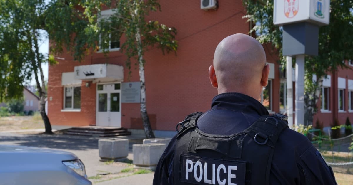 Privedeni radnici Pošte Srbije na Kosovu zbog nelegalnog raznošenja pošte