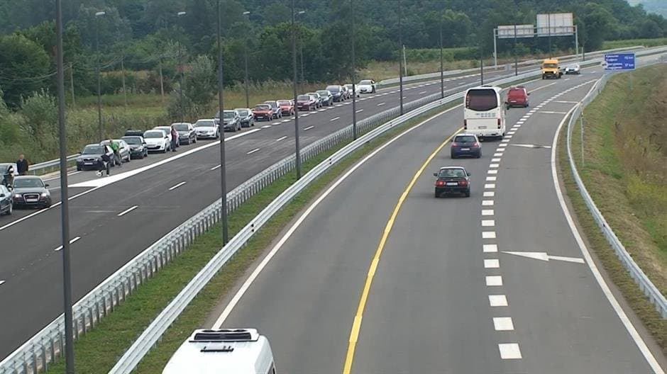 Saobraćajna nesreća kod Bajakova odnijela život državljanina BiH