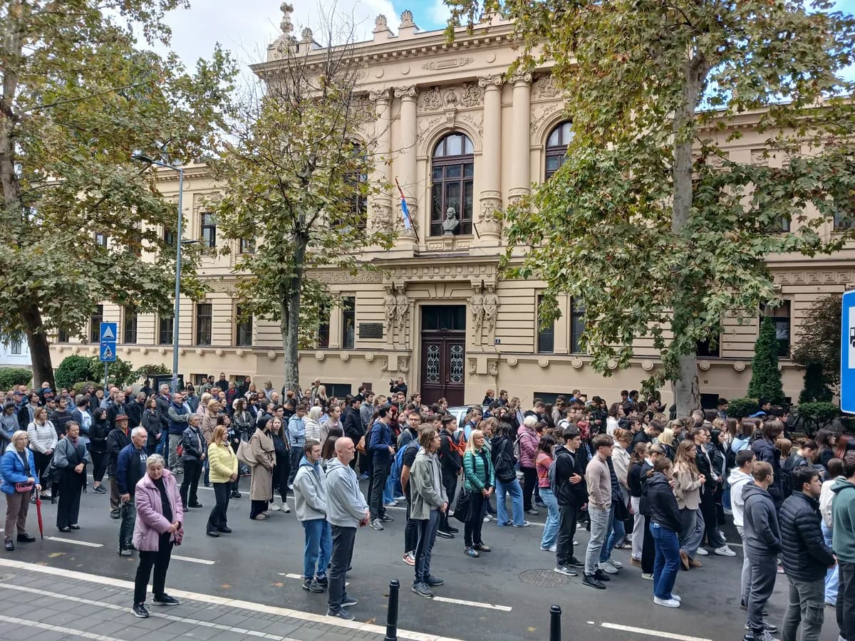 Napad na učenike Valjevske gimnazije, policija nije reagovala
