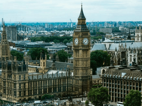 Reform UK predlaže uskraćivanje viza zemljama koje traže reparacije