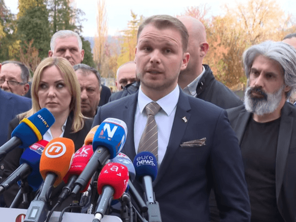 Stanivuković o privođenju: Plenkoviću, bezobrazniče!