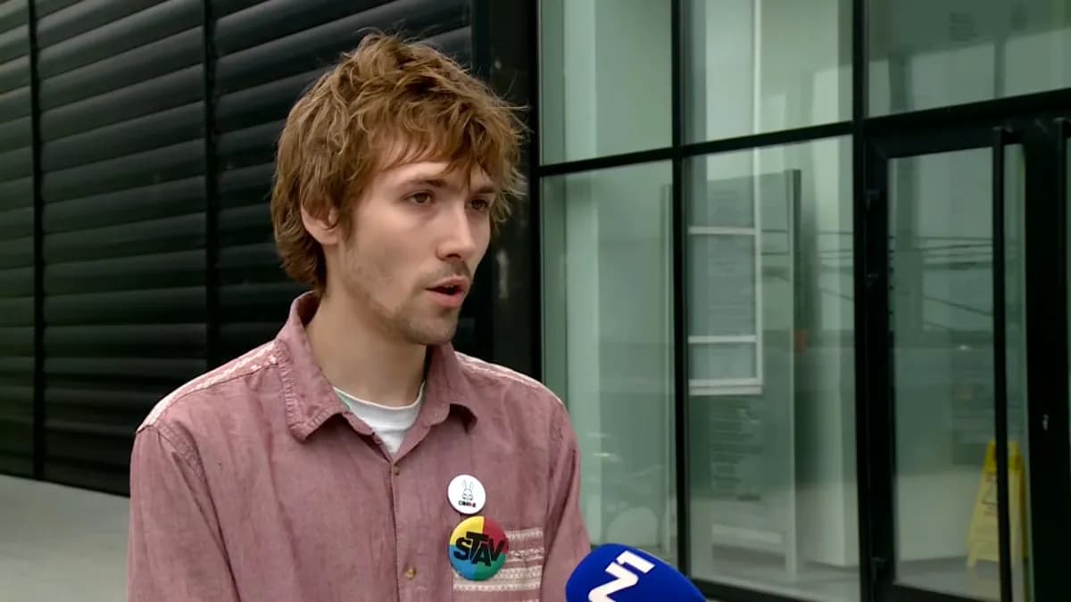 Napadi na opozicione aktiviste tokom lokalnih izbora u Srbiji