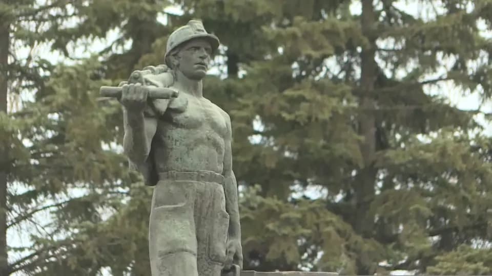 U Boru kupovina glasova pred lokalne izbore
