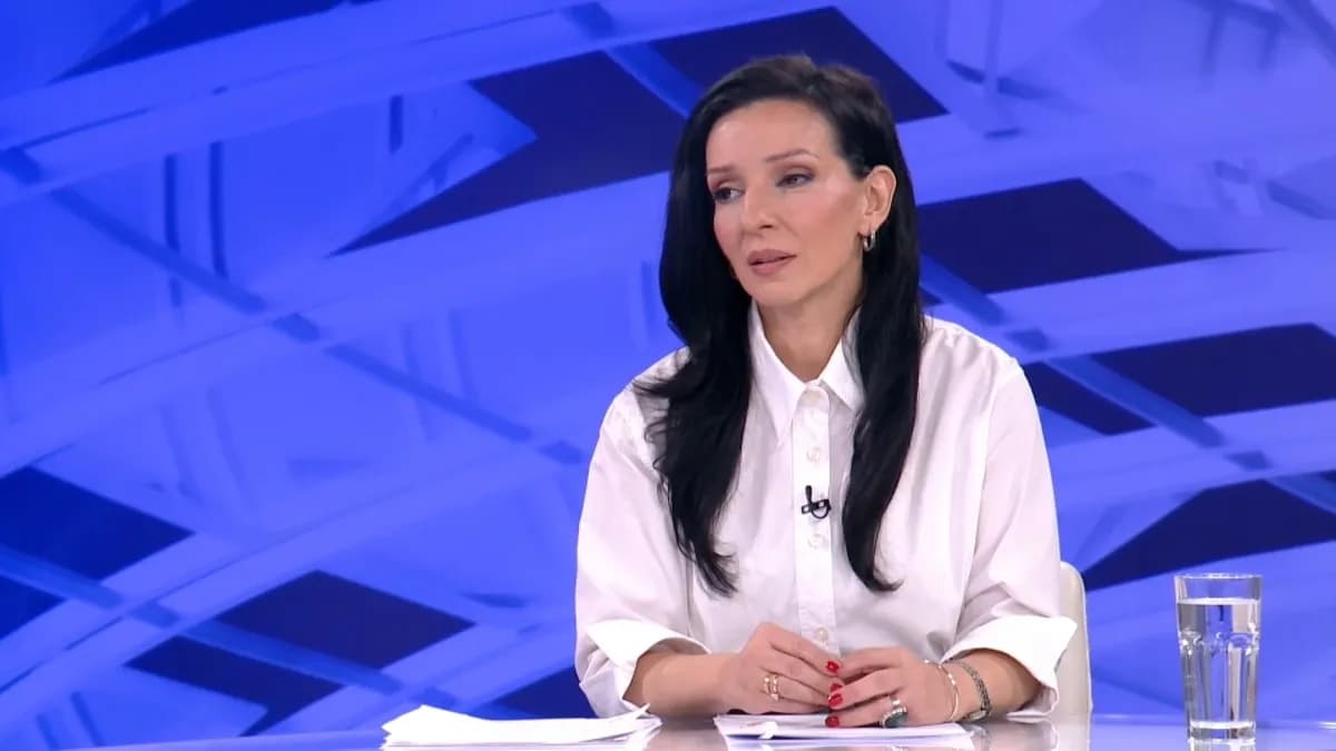 Tepić: Vučić može da bude samo na vlasti ili u zatvoru