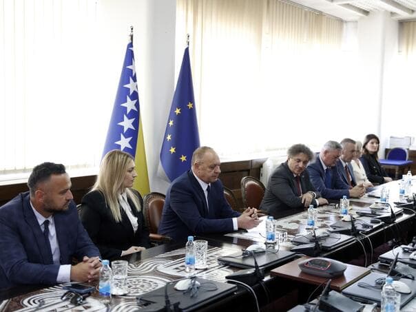 Milionske investicije iz Kine u sektor zdravstva Federacije BiH