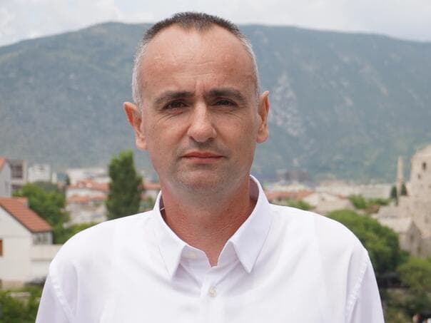 Rahimić osudio napade huligana na magistralnoj cesti