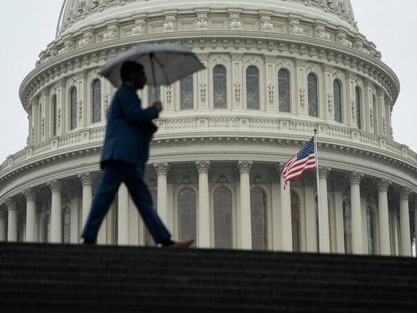 Američki Senat ponovo razmatra ograničenje Trumpovih ratnih ovlasti