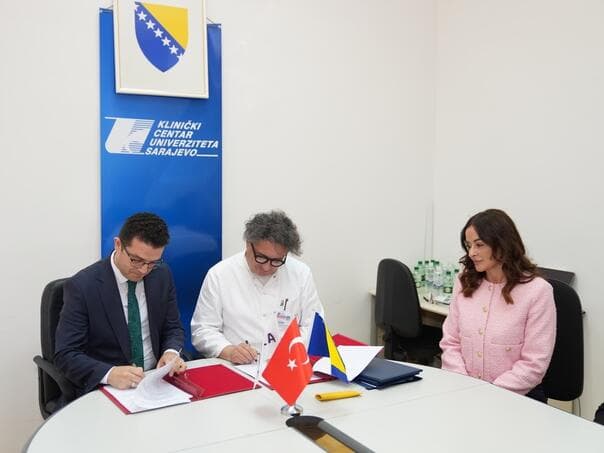 TIKA obezbijedila mobilni RTG sistem za KCUS