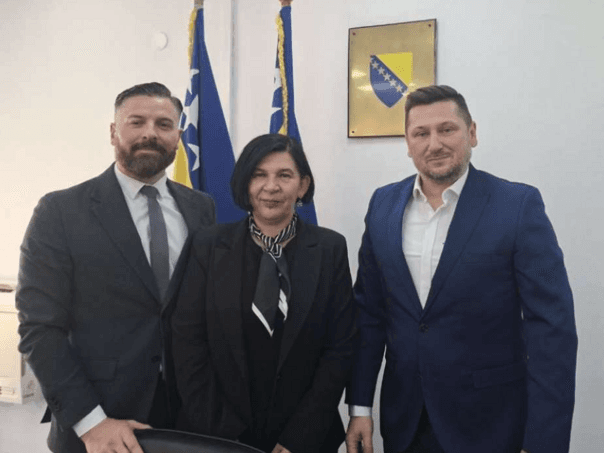 Porezna uprava FBiH i Univerzitet "Džemal Bijedić" potpisali Memorandum o saradnji