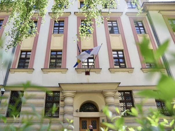 Osumnjičeni za ubistvo na Dobrinji predati Tužilaštvu KS