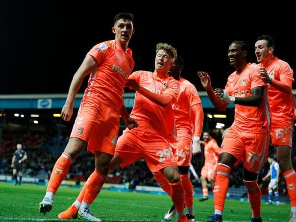 Coventry City se nakon 25 godina vratio u Premier ligu