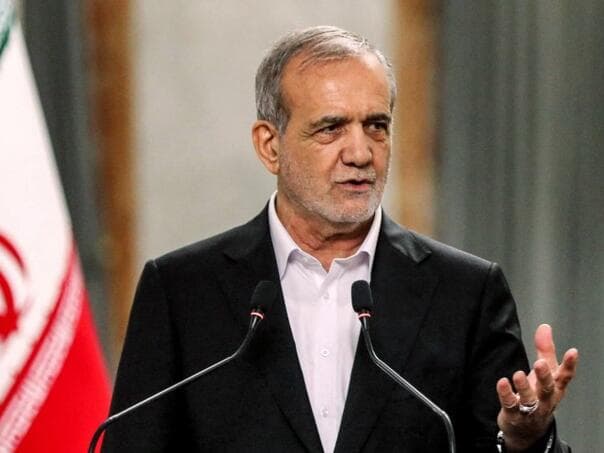 Iranski predsjednik poziva na diplomaciju, ali naglašava nepovjerenje prema SAD-u