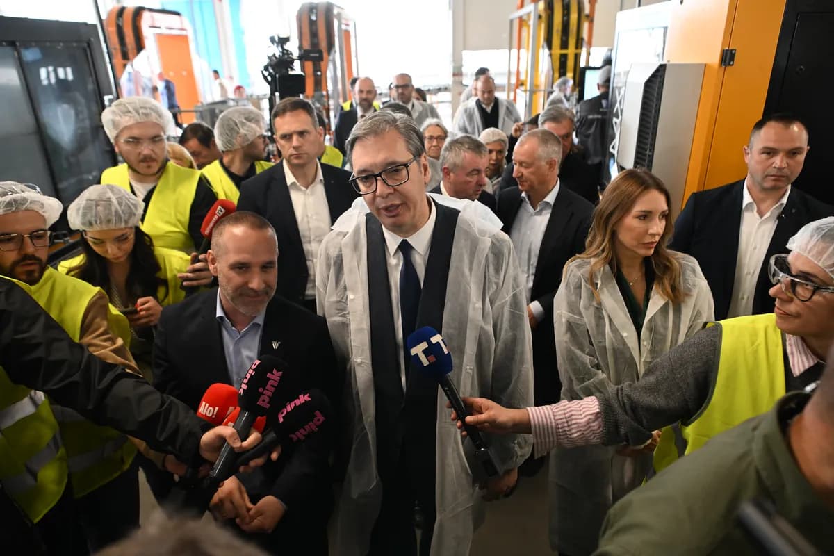 Vučić: Brisel više podržava rektora Đokića nego mene