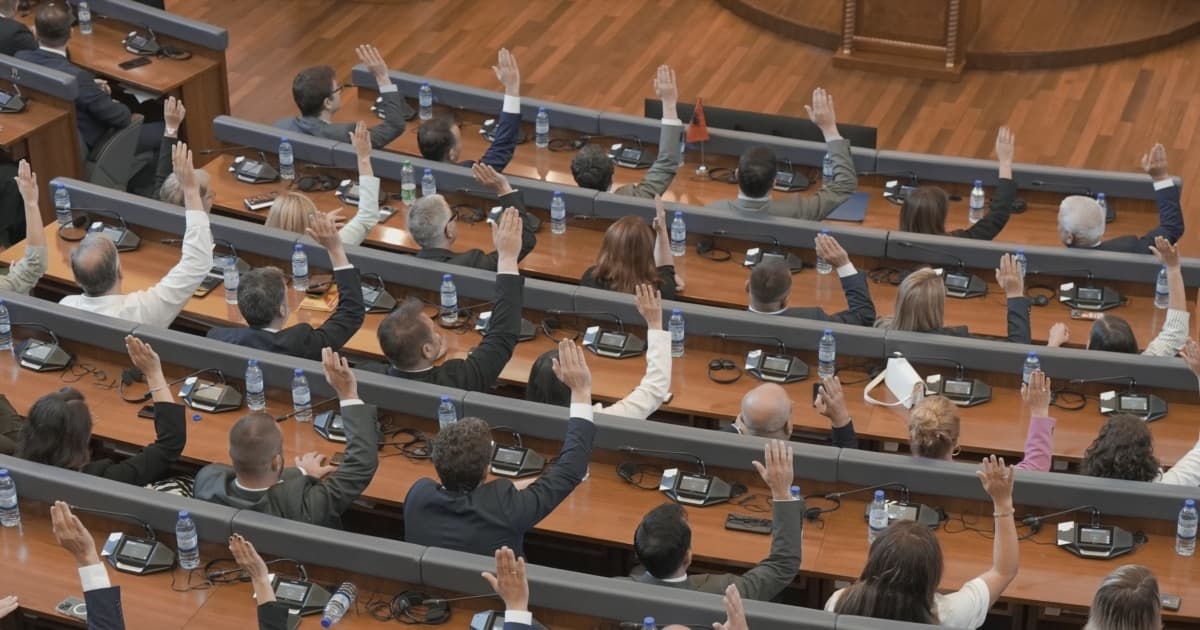 Skupština Kosova usvojila zakon o ograničenju cena osnovnih proizvoda