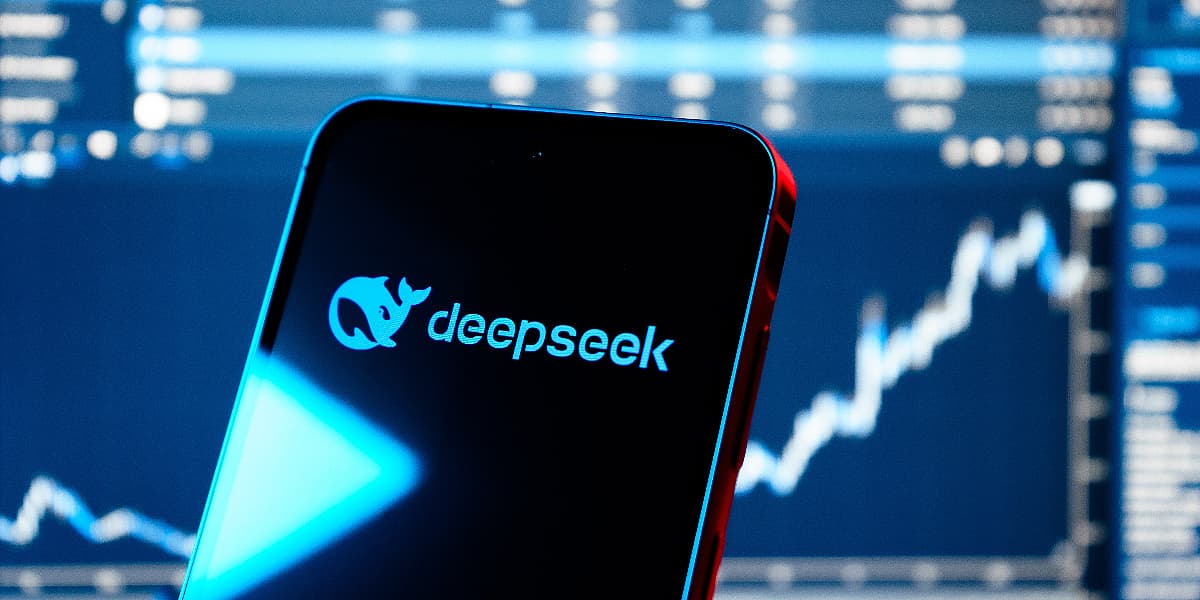 DeepSeek lansirao novu verziju AI modela V4, izazivajući američku konkurenciju