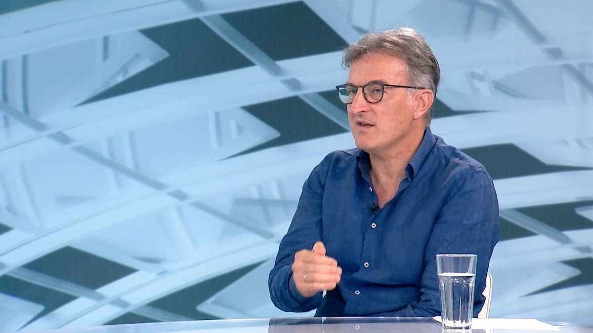 Cvejić: Primitivizmu nije mjesto u Skupštini, to treba objašnjavati psiholog
