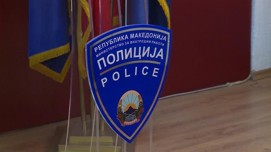 Učitelj iz Sjeverne Makedonije osumnjičen za silovanje 14-godišnjakinje