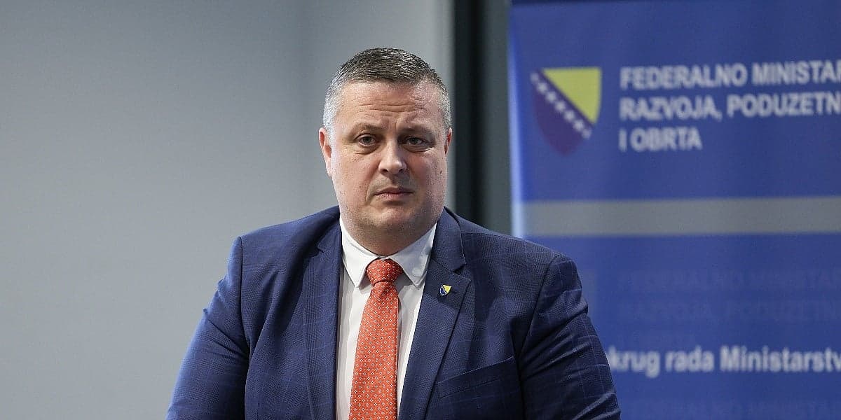 Velika akcija SIPA-e i MUP-a KS: Pretresi u uredu ministra Mijatovića