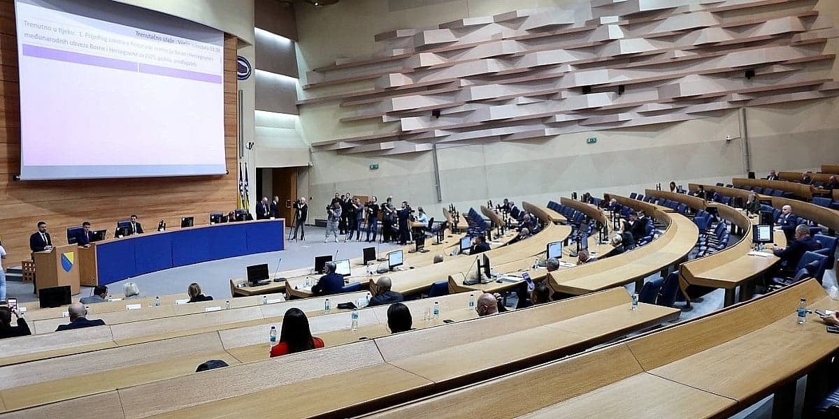 Naša stranka predlaže zakone za ubrzanje pregovora s EU