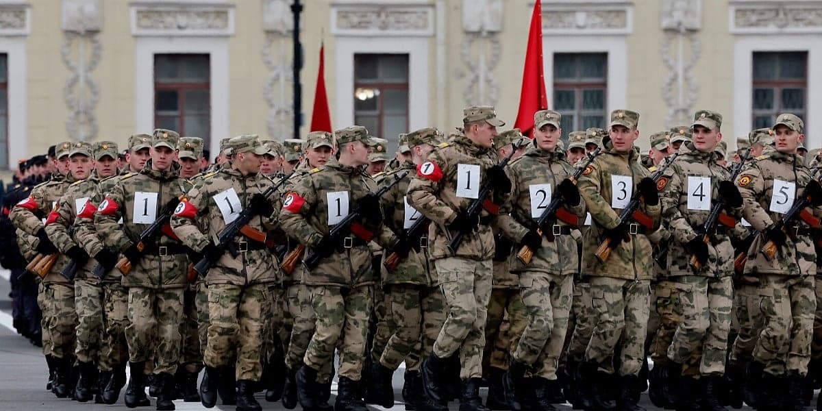 Parada za Dan pobjede u Rusiji ove godine bez vojnih vozila
