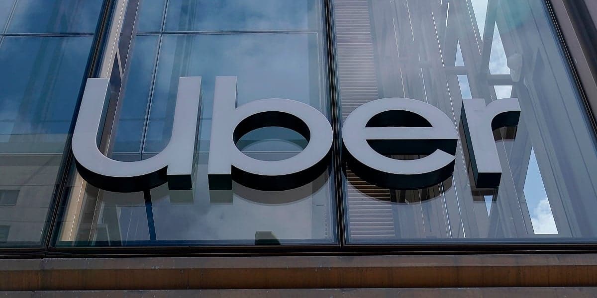 Uber proširuje ponudu usluga: Hotelske rezervacije uz Expediju