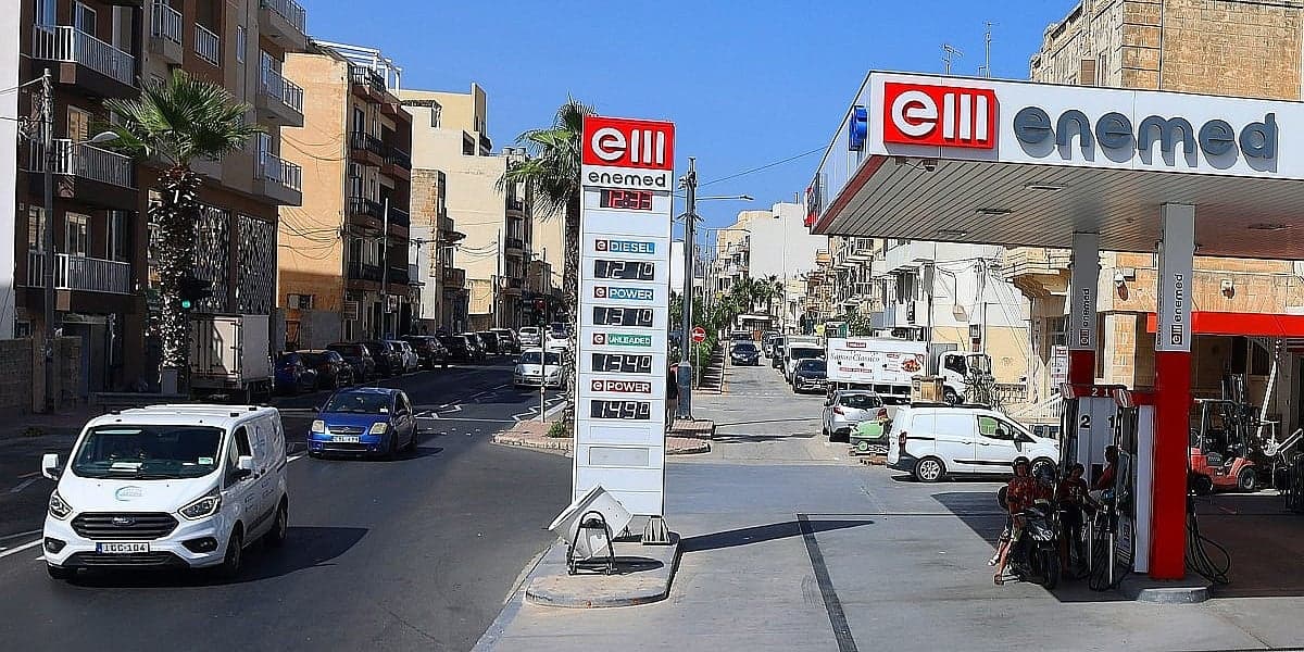 Ujedinjeni Arapski Emirati najavljuju povlačenje iz OPEC-a 2026. godine