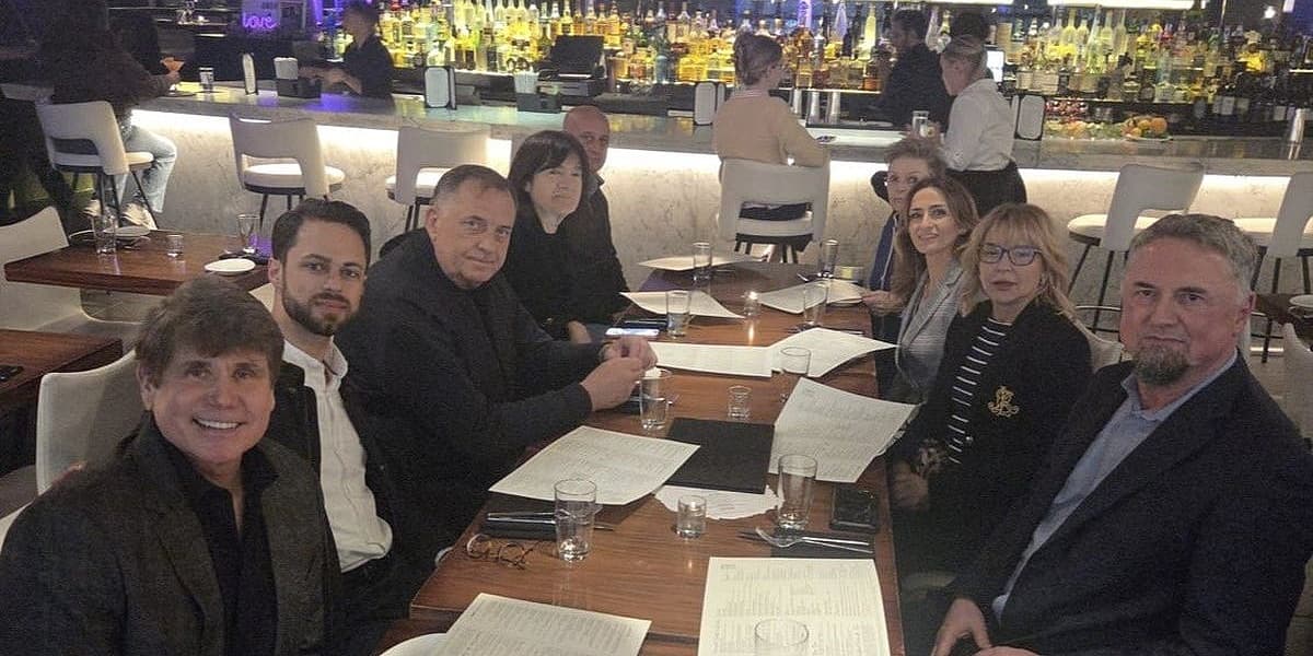 Dodik stigao u Chicago, večeras prima nagradu za "odbranu demokratije"