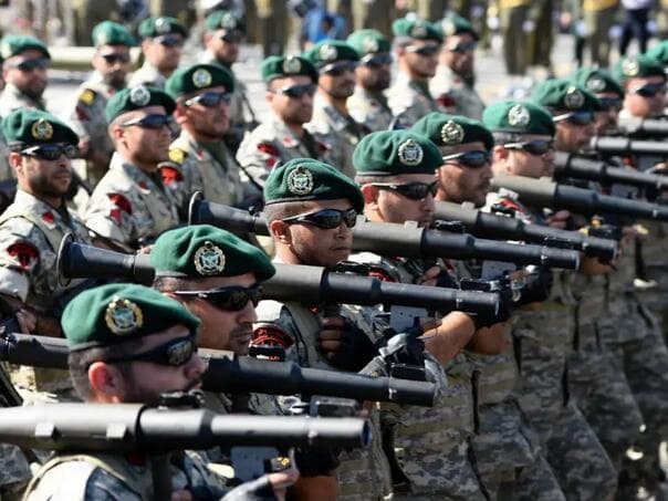 Iran prijeti "dugim i bolnim" odgovorom na američke udare