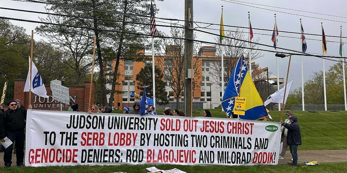 Protesti u Chicagu zbog nagrade Dodiku na Univerzitetu Judson