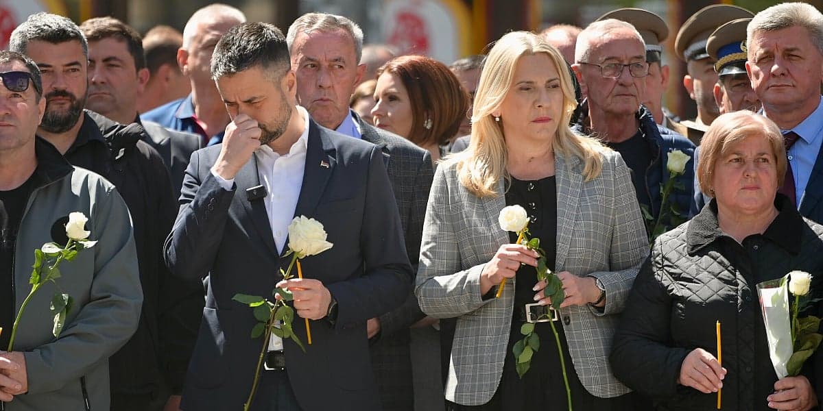Željka Cvijanović predvodila delegaciju iz RS-a u Dobrovoljačkoj ulici