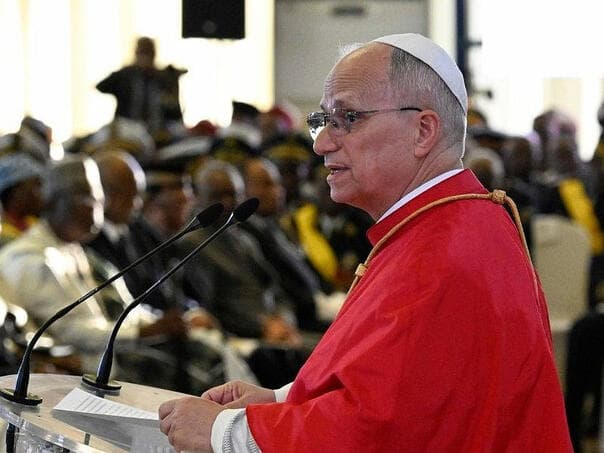 Papa Lav XIV o tiranima i trošenju milijardi na ratove