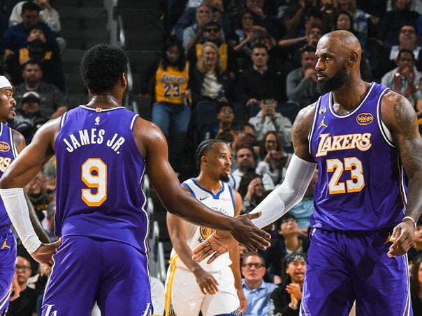 Lakersi savladali Warriorse u uvjerljivoj pobjedi
